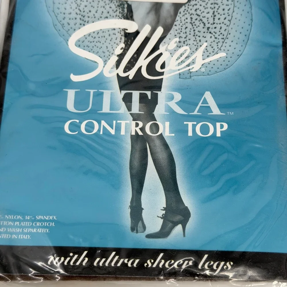 VTG Silkies Ultra Control Top Pantyhose Lot 2 NOS Queen XL Taupe Italy Sealed
